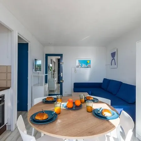 Les Jardins Du Couchant * Proche * Climatisation * Parking Prive Апартаменты